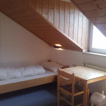 Feriehus Charmantes In Mit Garten By Interhome